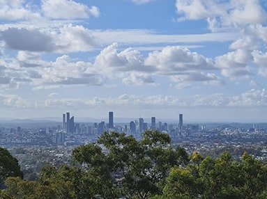 mount gravatt mountain image